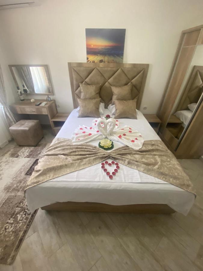 Apartments Gusar أولتْسي المظهر الخارجي الصورة